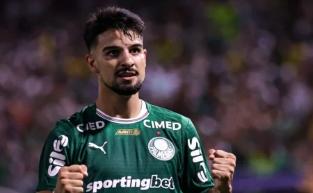 Flaco López destaca sua importância na vitória do Palmeiras sobre o São Paulo com gol e assistência