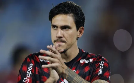 Flamengo busca apoio de 5 jogadores do elenco contra o Vasco no Carioca; Pedro entre eles