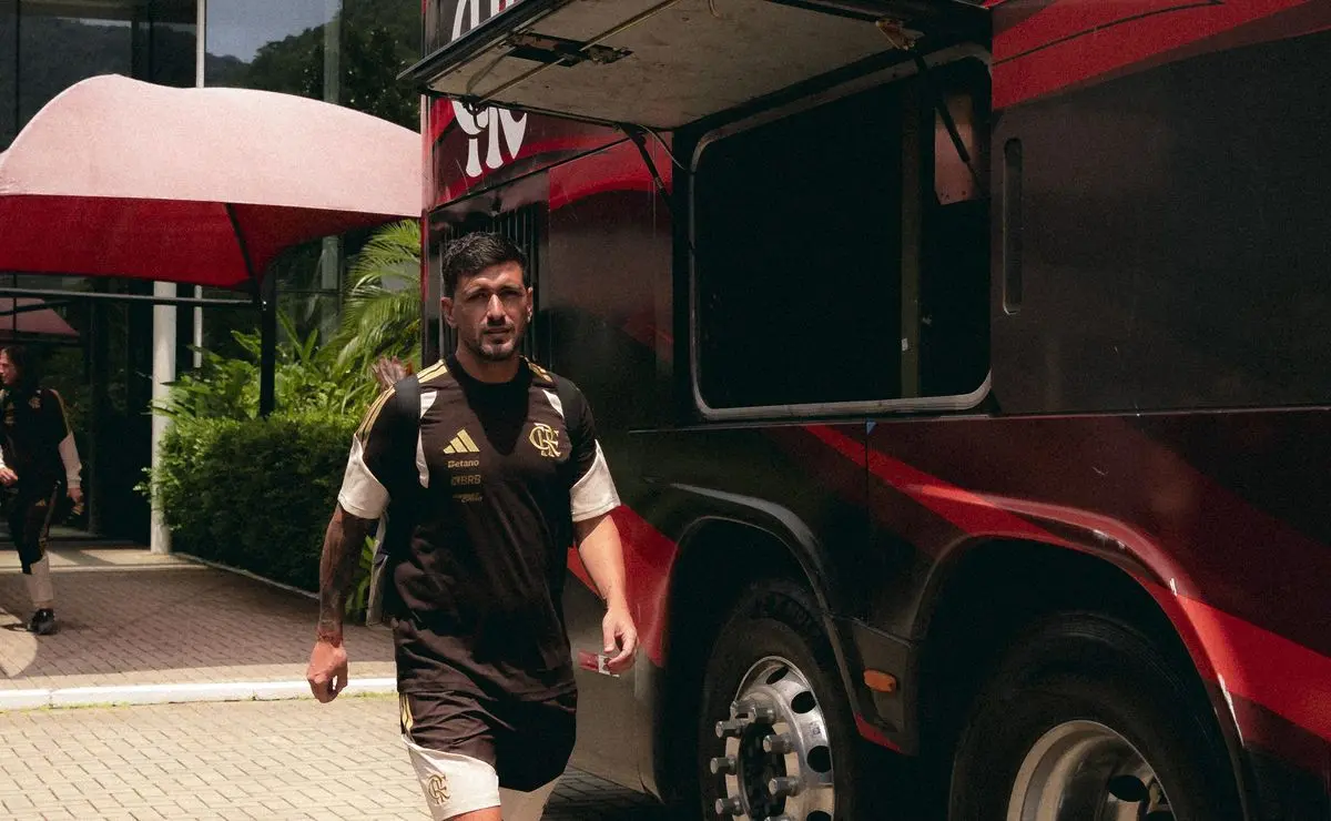 Flamengo busca estreia vitoriosa no Brasileiro com reforços e Arrascaeta como destaque