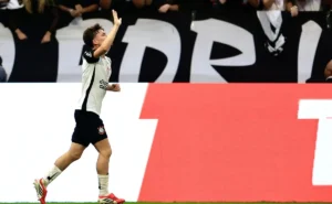 Flamengo de olho em Breno Bidon: futuro incerto, mas foco garantido no Corinthians