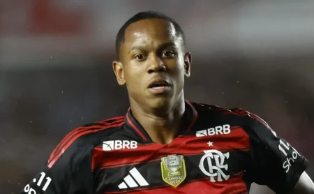 Flamengo é derrotado pelo Bangu em partida do Campeonato Carioca e enfrenta nova pressão
