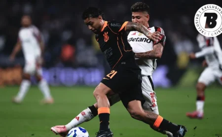 Flamengo e Corinthians: Superioridade Rubro-Negra em Confrontos e Títulos nos Últimos 15 Anos Flamengo e Corinthians: Superioridade Rubro-Negra em Confrontos e Títulos nos Últimos 15 Anos