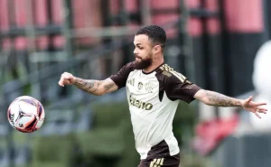 Flamengo e Michael em conflito por valores; luvas impedem acerto com o Santos