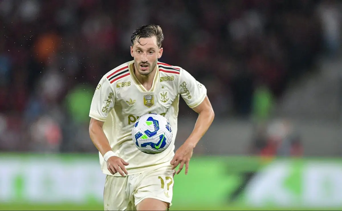 Flamengo e River Plate acertam empréstimo de Matías Viña