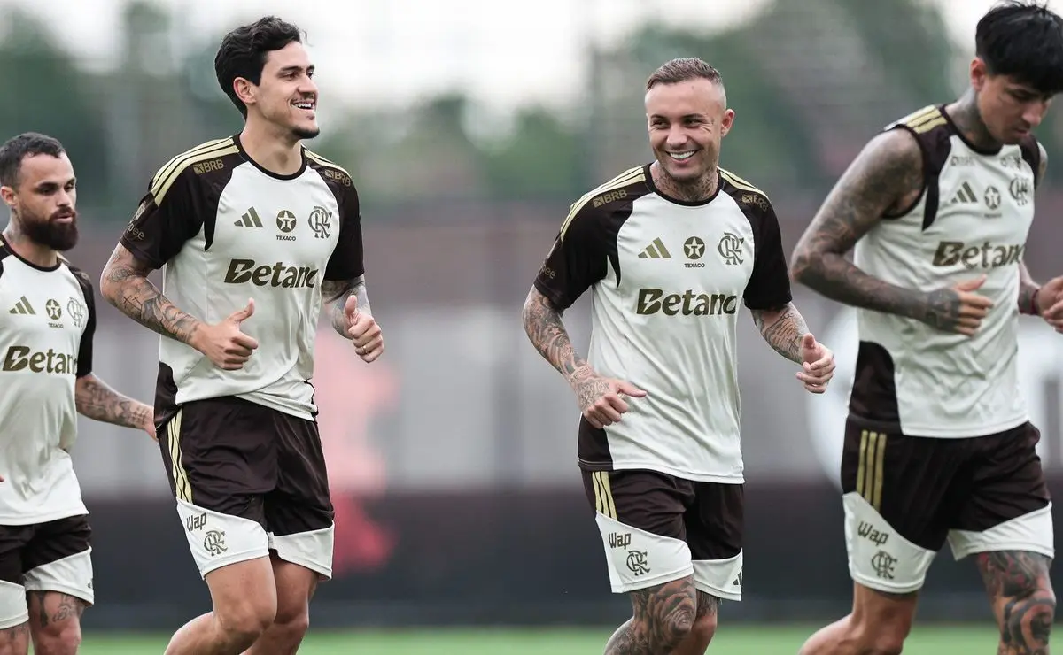 Flamengo reajusta planos no Carioca para evitar risco de rebaixamento