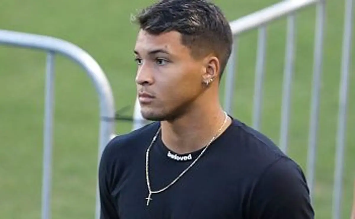 Flamengo se frustra com Marcos Leonardo, perto de acerto com Atlético de Madrid