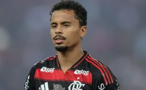 Flamengo suspende negociações com São Paulo e Corinthians por Allan.