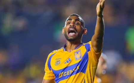 Fluminense busca Joaquim, ex-Palmeiras, como alternativa a Nino e Gabriel Paulista