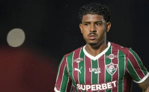 Fluminense define John Kennedy como titular no Fla-Flu Fluminense define John Kennedy como titular no Fla-Flu