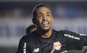 Fluminense e Internacional disputam Alerrandro; clube carioca prepara oferta robusta