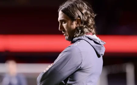 Fluminense reforça defesa e planeja investimento no ataque