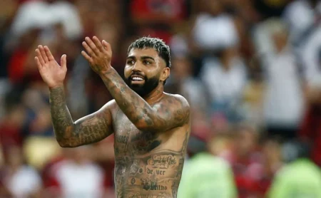 Gabigol encara o São Paulo com histórico favorável