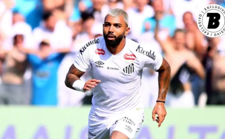 Gabigol se aproxima do top 3 de artilheiros do Santos no século XXI
