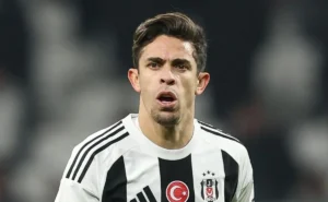 Gabriel Paulista: Corinthians aguarda exames para oficializar reforço na zaga Gabriel Paulista: Corinthians aguarda exames para oficializar reforço na zaga