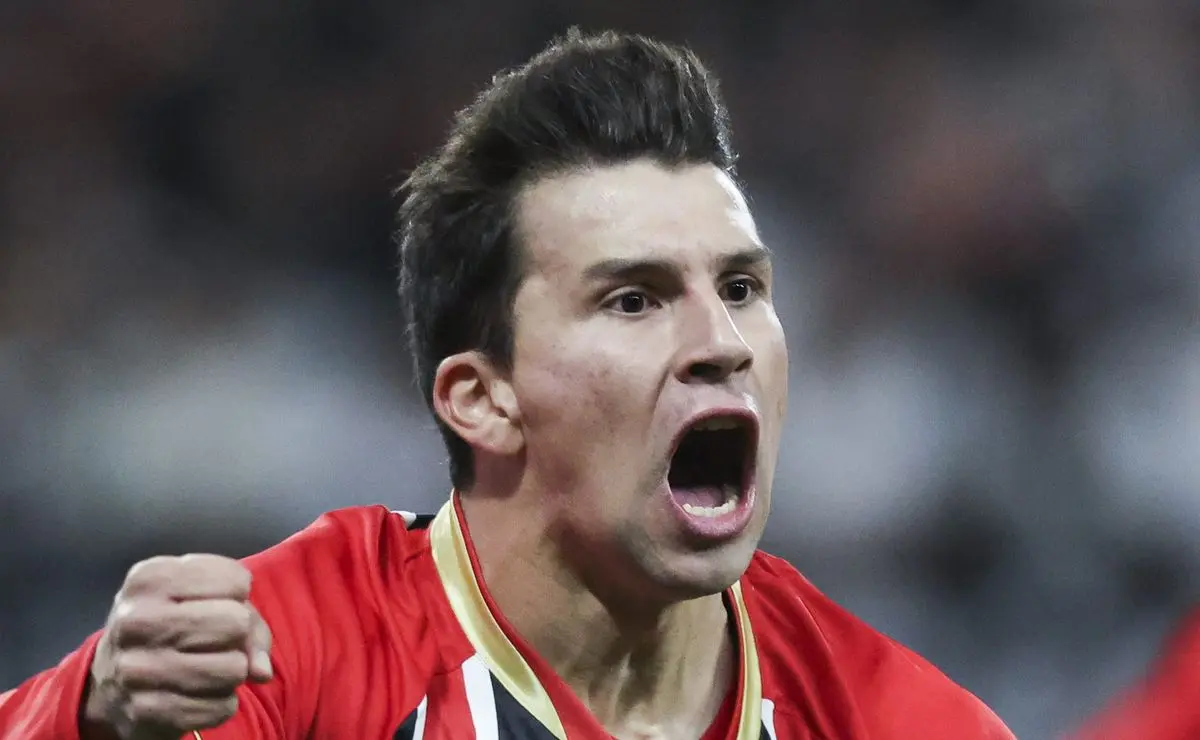 Gonzalo Tapia se destaca no São Paulo, torna-se protagonista e atrai interesse de clubes estrangeiros