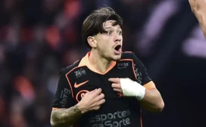 Grêmio: Luís Castro avaliza a contratação de Rodrigo Garro, do Corinthians