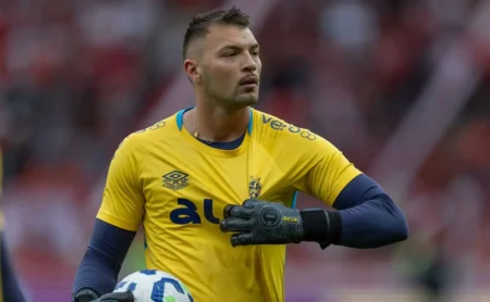 Grêmio assegura o futuro de Gabriel Grando com renovação contratual até 2029