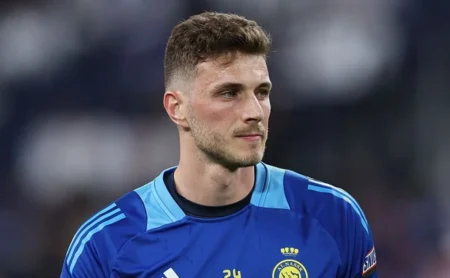 Grêmio desiste de contratar o goleiro Bento e evita disputa por sua contratação