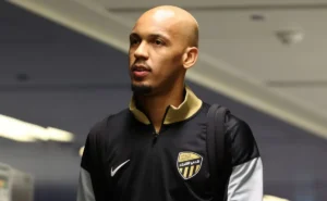 Grêmio e Palmeiras disputam Fabinho, segundo repórter Grêmio e Palmeiras disputam Fabinho, segundo repórter