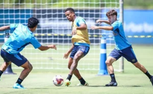Grêmio intensifica treinos de olho na estreia do Gauchão contra o Avenida Grêmio intensifica treinos de olho na estreia do Gauchão contra o Avenida