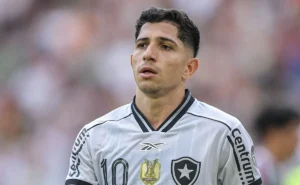 Grêmio perde Savarino para o Fluminense em negócio milionário Grêmio perde Savarino para o Fluminense em negócio milionário