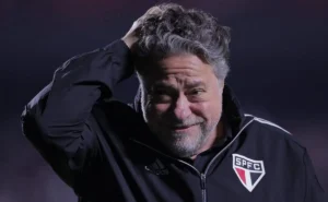 Impeachment de Julio Casares e Flamengo avança na busca por Marcos Antônio Impeachment de Julio Casares e Flamengo avança na busca por Marcos Antônio
