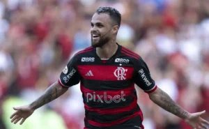 Internacional consulta Flamengo sobre Michael, mas não avança em negociação.