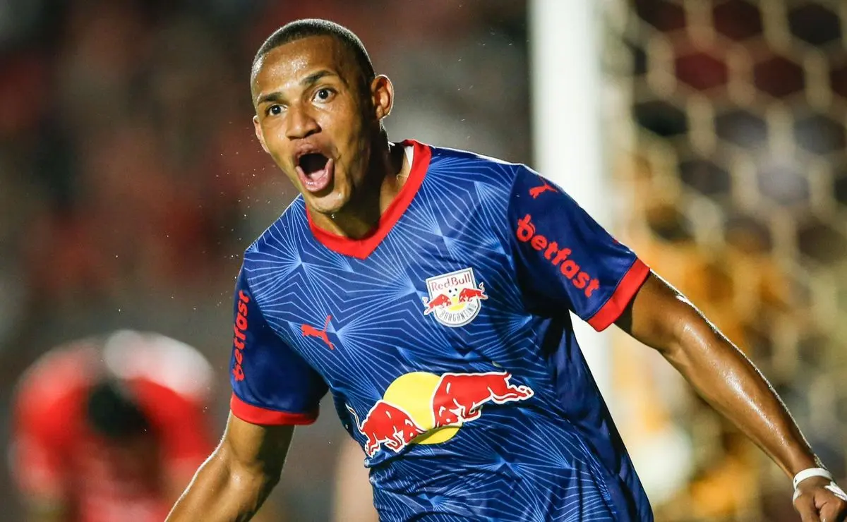 Jhon Jhon provoca Corinthians e exalta Palmeiras após marcar gols: "Tem um gostinho a mais"