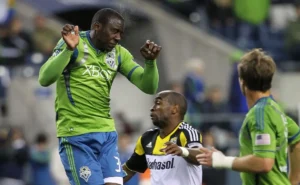 Jhon Rentería desperta interesse de Botafogo e Atlético-MG e recebe resposta rápida