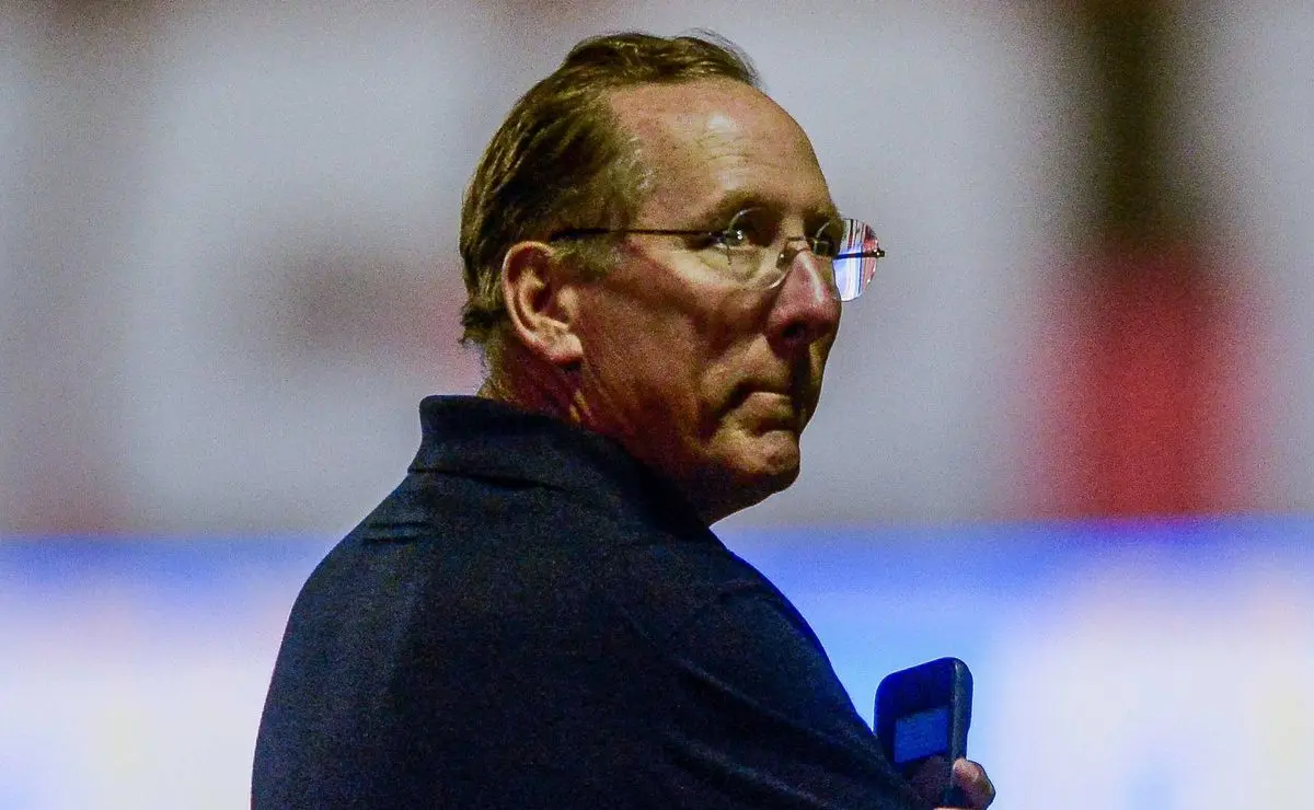 John Textor nega reconhecimento de ação da Ares que o afastou da Eagle: “Não houve ação judicial”