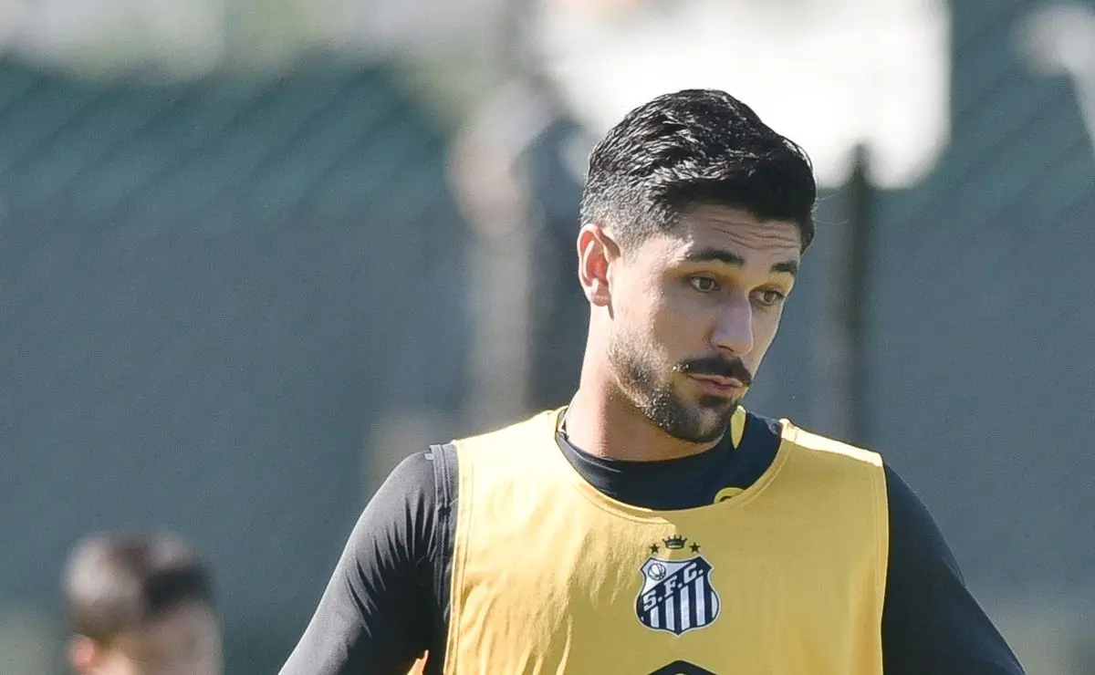 João Basso na mira do Corinthians: Empréstimo se torna possibilidade real