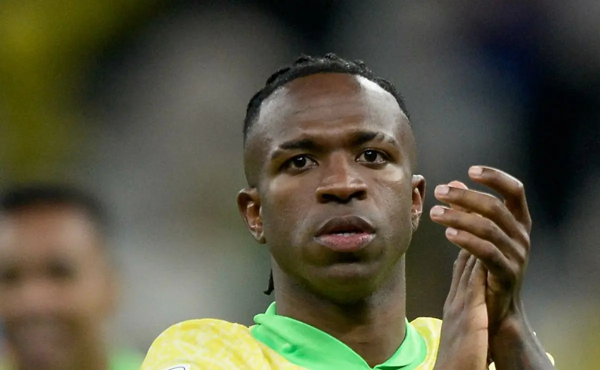 Jorge Iggor analisa fase ruim de Vinícius Júnior e alerta para possível reserva na Seleção Brasileira