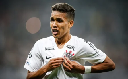 Jovem do Corinthians almeja seleção ucraniana e busca naturalização