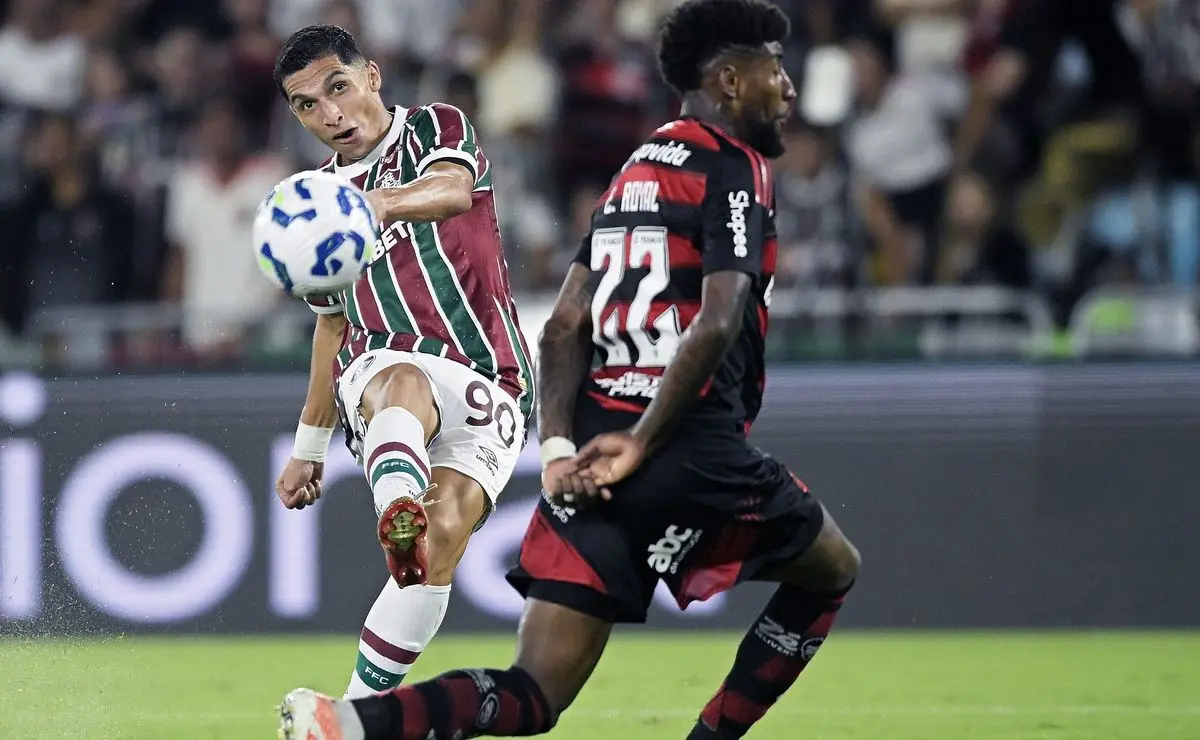 Kevin Serna analisa Fluminense x Flamengo e destaca confiança após vencer Nova Iguaçu