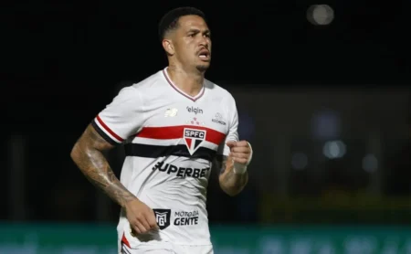 Luciano lamenta goleada do São Paulo e projeta temporada desafiadora