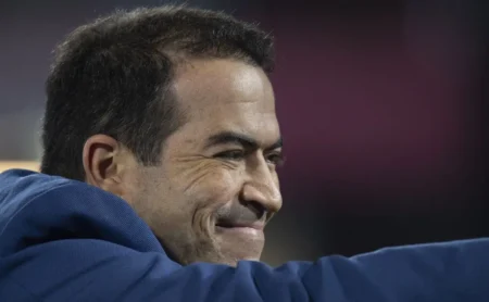 Marcelo Paz define saídas de Héctor Hernandez, Renato e Alex Santana no Corinthians