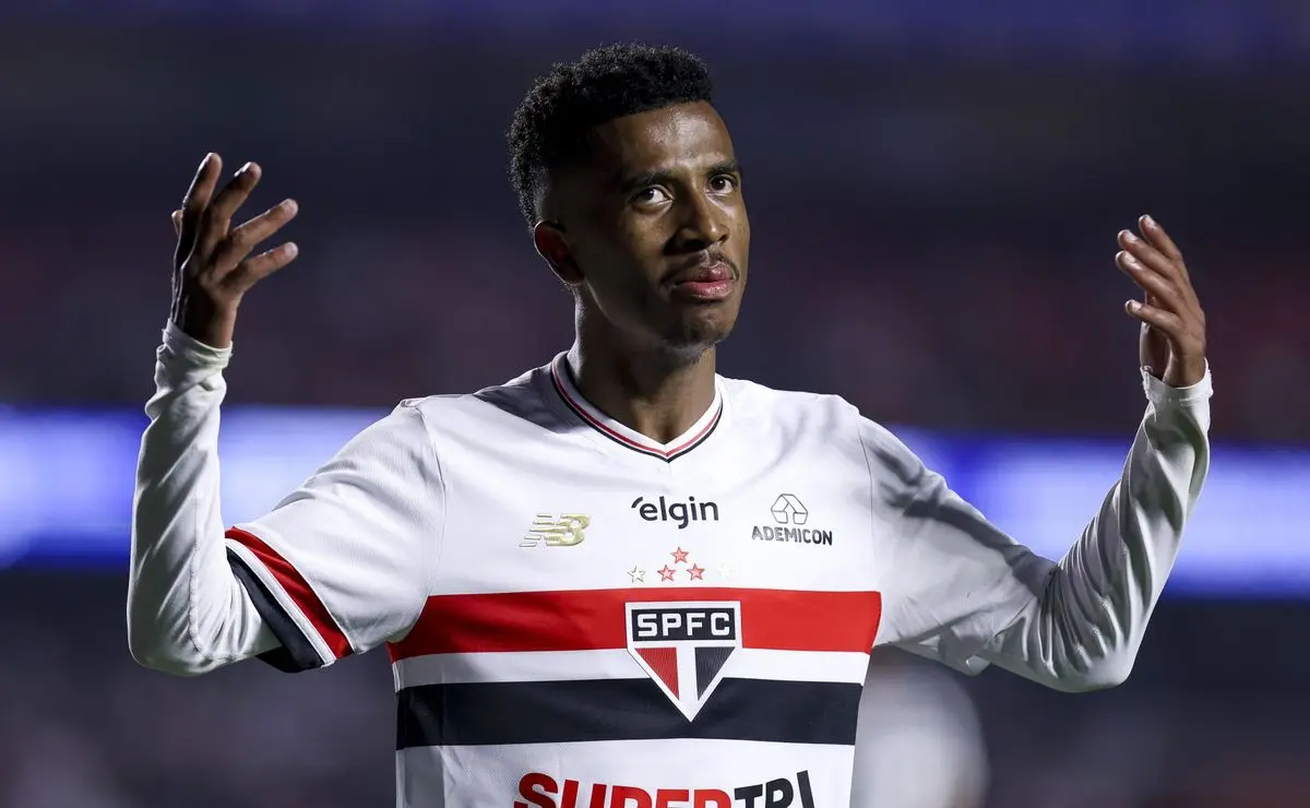 Marcos Antônio acerta com o Flamengo e São Paulo mantém apoio ao meia