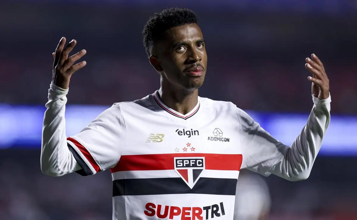 Marcos Antônio continua sendo alvo do Flamengo, mesmo com negociação avançada por Lucas Paquetá