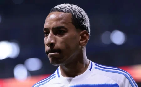 Matheus Pereira renova com o Cruzeiro e encerra rumores com o Palmeiras