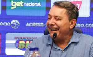 Negociação entre Cruzeiro e Borussia Dortmund por Kauã Prates avança.