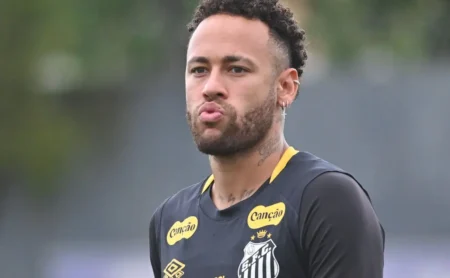 Neymar lidera lista e Santos terá seis desfalques na estreia do Paulistão