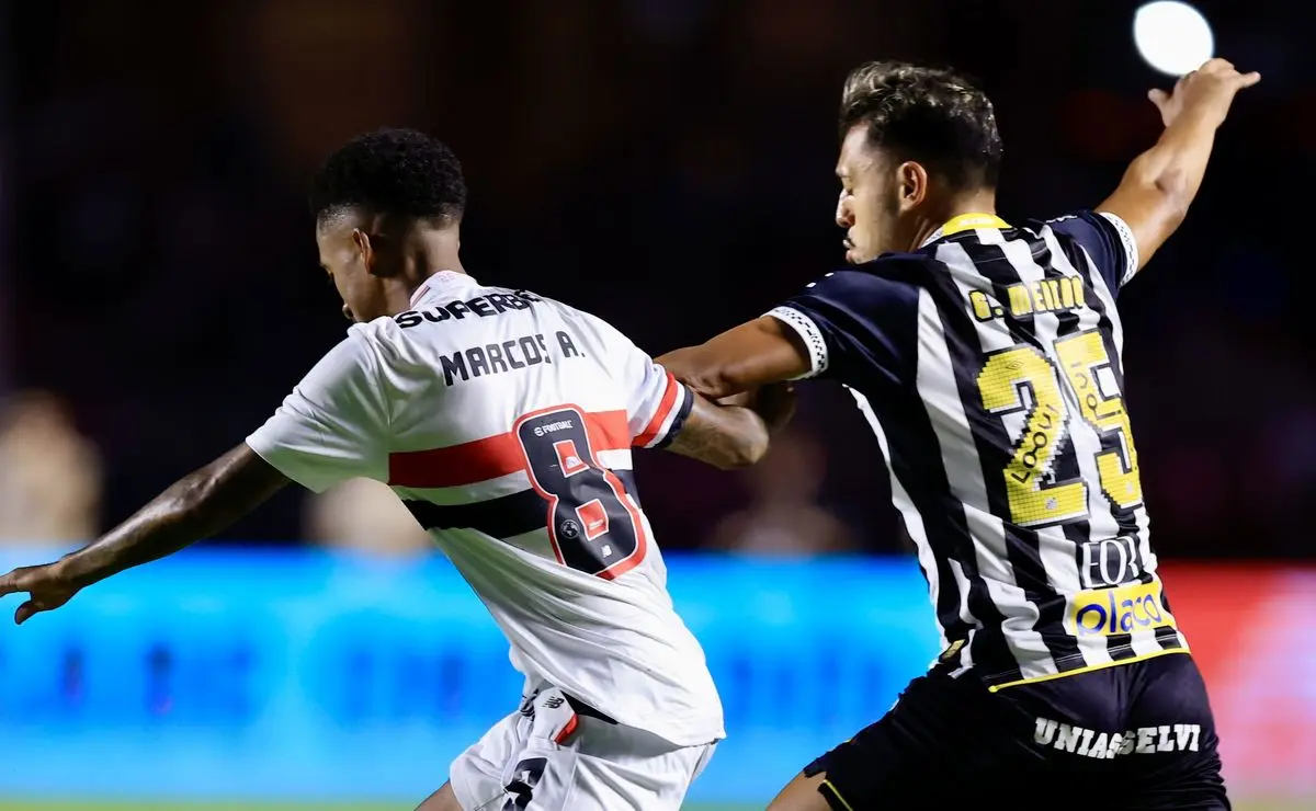 Notas e Desempenho: Análise Individual de São Paulo x Santos no Campeonato Paulista