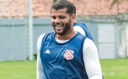 PK desafia o Flamengo e expõe estratégia do Bangu para o Campeonato Carioca: “Chegaremos prontos”