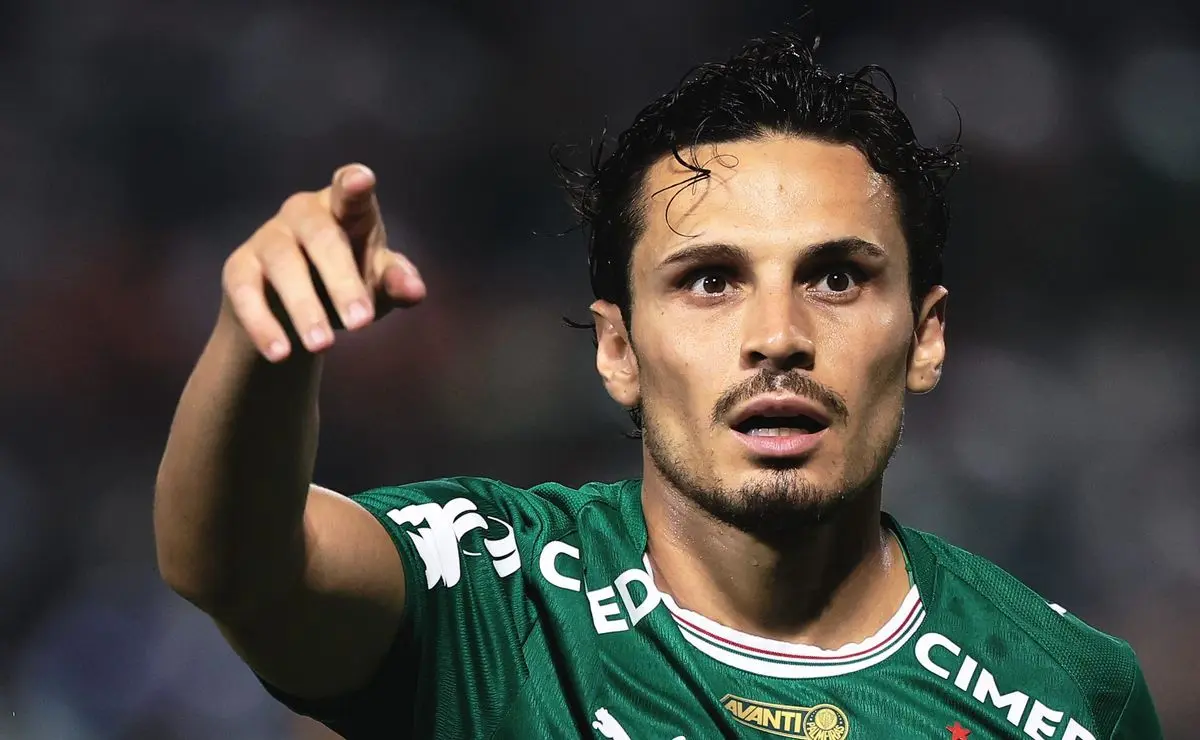 Palmeiras aceita proposta do América-MEX por Raphael Veiga e prepara documentação para a saída