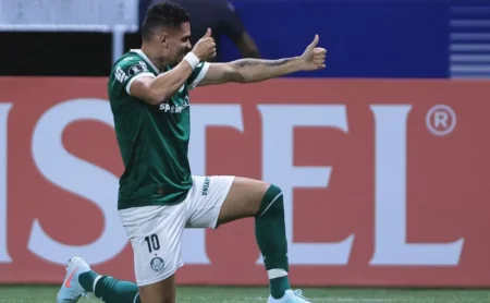 Palmeiras divulga plano conservador e Paulinho estreia em 2026 sem Paulistão