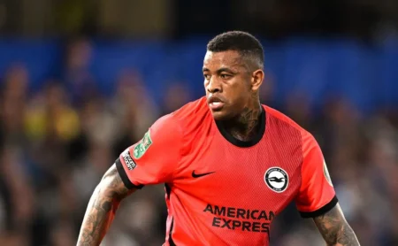 Palmeiras mira Igor Julio, do Brighton, para reforçar a zaga por empréstimo