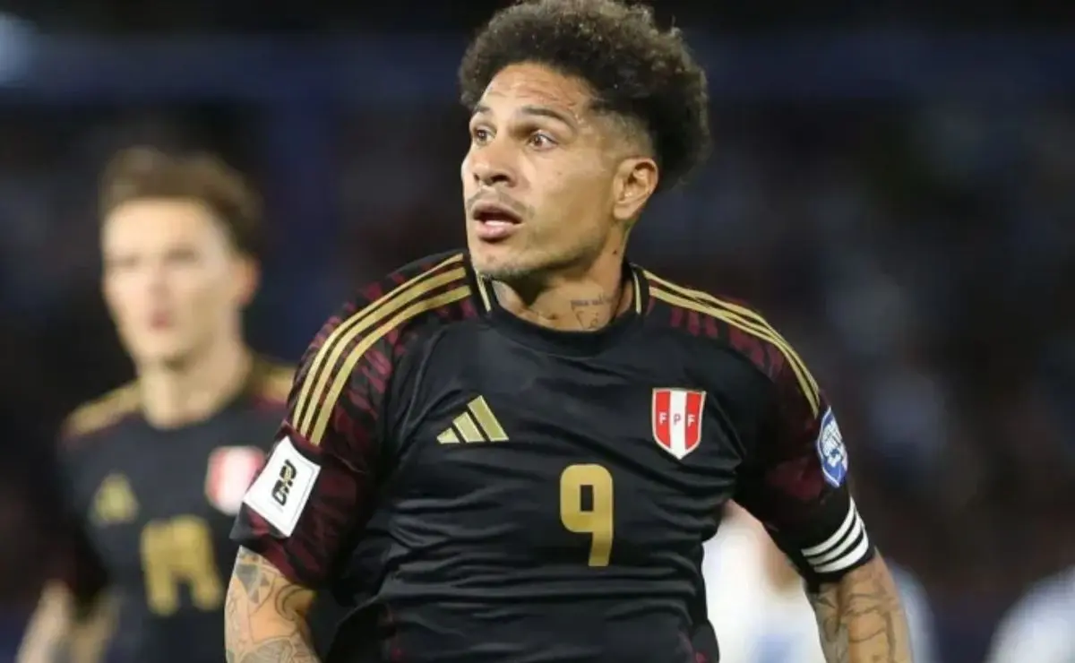 Paolo Guerrero, ex-Corinthians, é agredido por torcedores do Alianza Lima