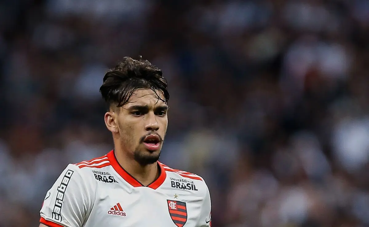 Paquetá perto de retornar ao Flamengo com acordo de parcelamento até 2028