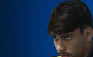 Paquetá se afasta do West Ham e reforça chances de jogar no Flamengo