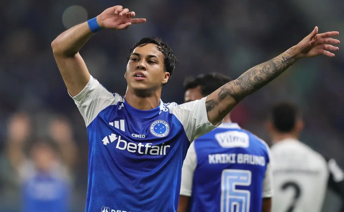 Pedido de Filipe Luís direciona Flamengo a Kaio Jorge e altera cenário de Pedro